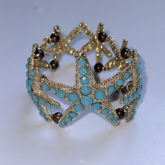 Turquoise and Gold Tone Sparkly Starfish Stretch Bracelet - Picture 2 of 4